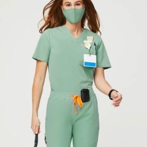 FIGS Limited Edition Jade Rafaela/Catarina Scrub Top XXL NWOT